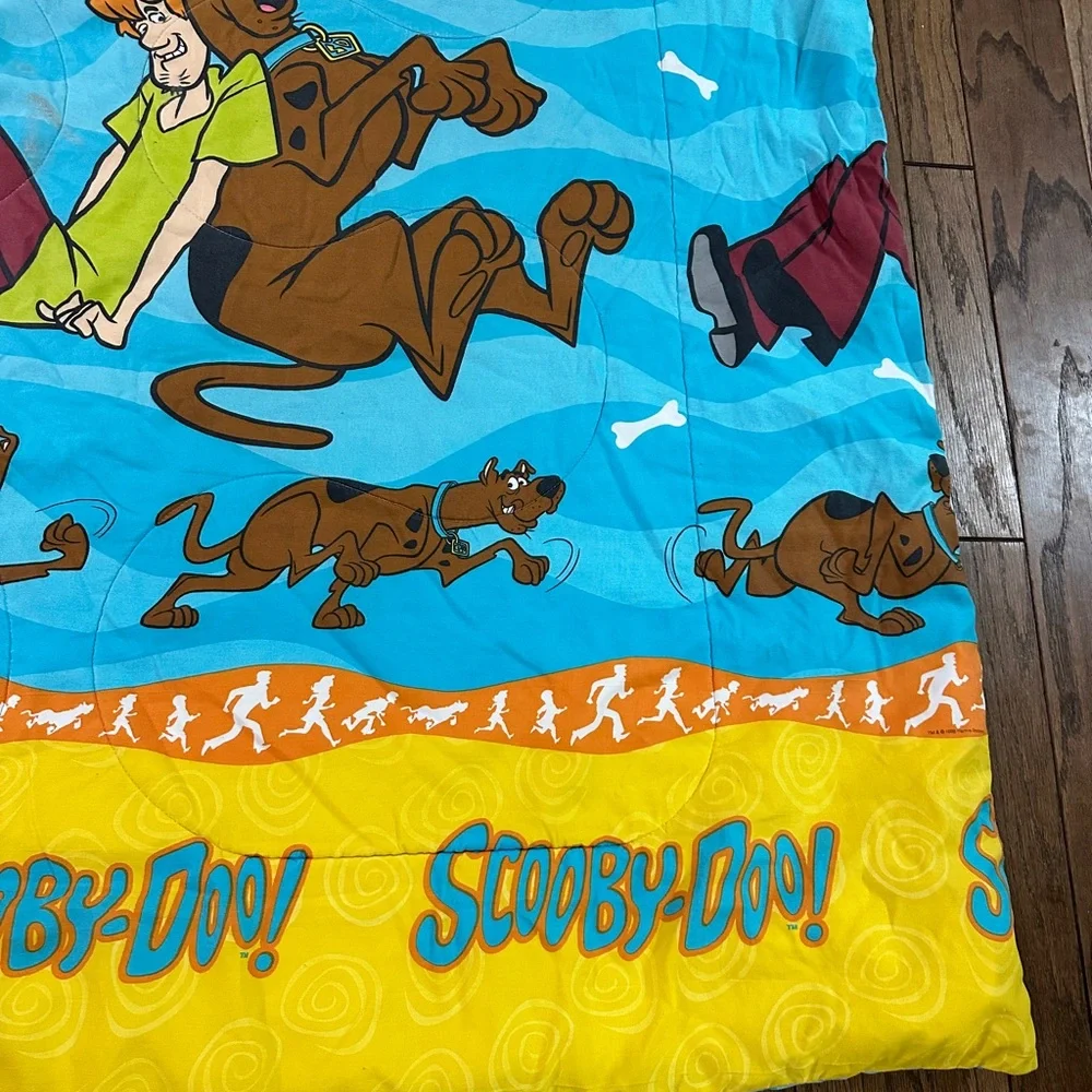 Vintage Scooby Doo & Shaggy Twin Comforter Quilted & Reversible USA 1998